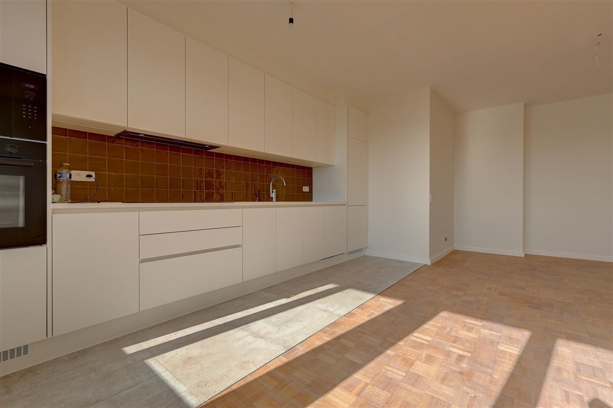 Knap gerenoveerd appartement met 2 slaapkamers en terras