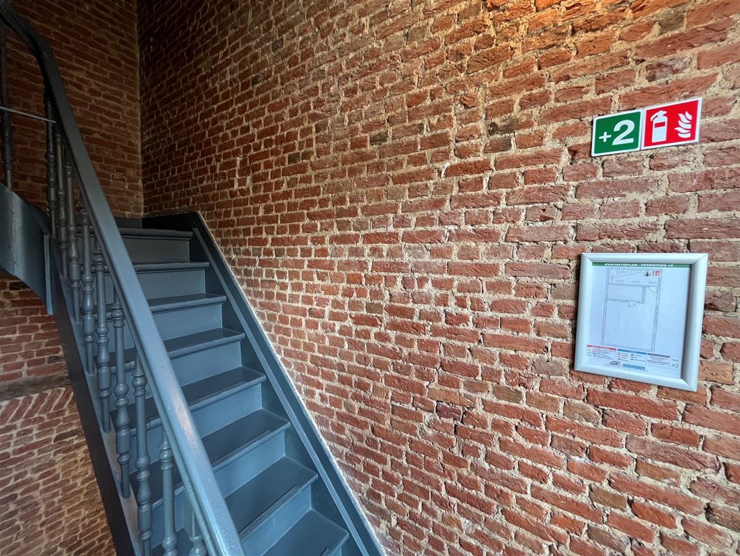 Studio op toplocatie aan het Marnixplein.