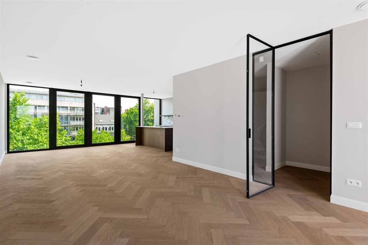 Duplex of triplex penthouse met 3 terrassen en 2 tot 3 slaapkamers.