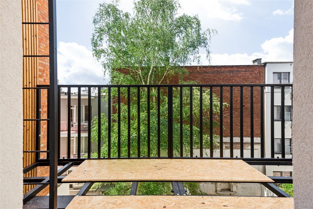 Appartement met 2 slpks op de 2de verdieping met terras op het Westen.