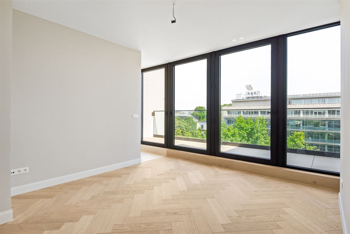 Duplex of triplex penthouse met 3 terrassen en 2 tot 3 slaapkamers.