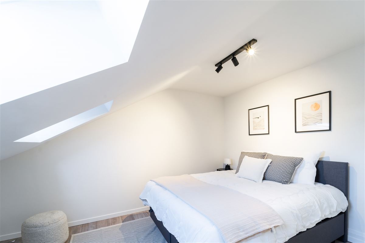 Gemeubeld appartement met terras – huurprijs all-inclusive.