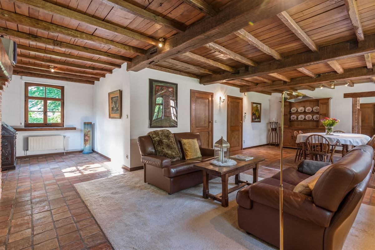 Charmante landelijke villa met 4 slaapkamers in Koningshof.