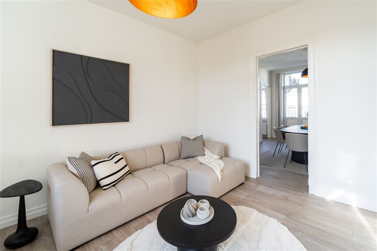 Gemeubeld appartement met terras – huurprijs all-inclusive.