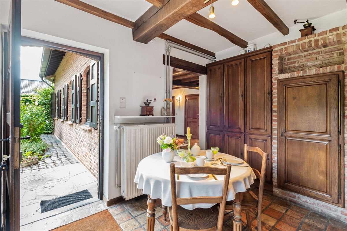 Charmante landelijke villa met 4 slaapkamers in Koningshof.