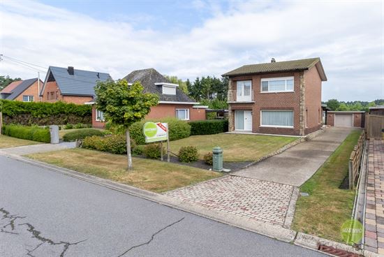 Charmante woning met grote tuin en garage in Balen