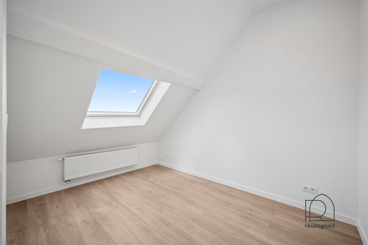 Instapklare, volledig gerenoveerde woning met 3 slaapkamers