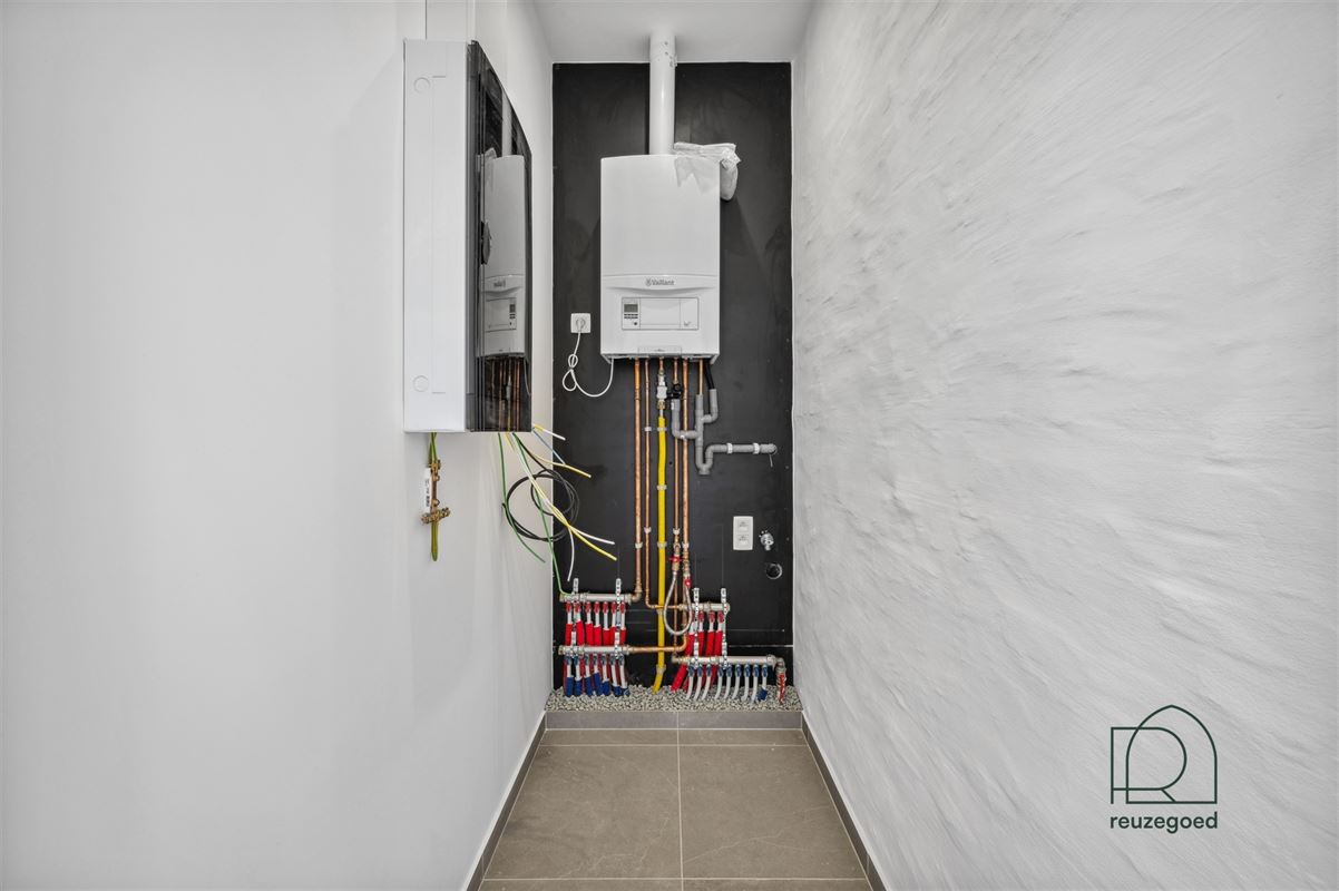 Instapklare, volledig gerenoveerde woning met 3 slaapkamers