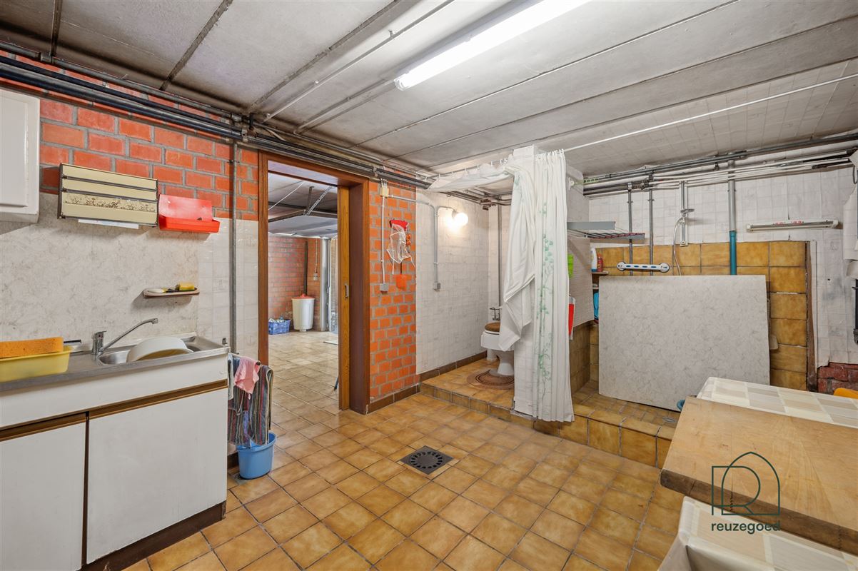 Charmante gelijkvloerse villa in Korbeek-Lo met ruime tuin en onderkeldering