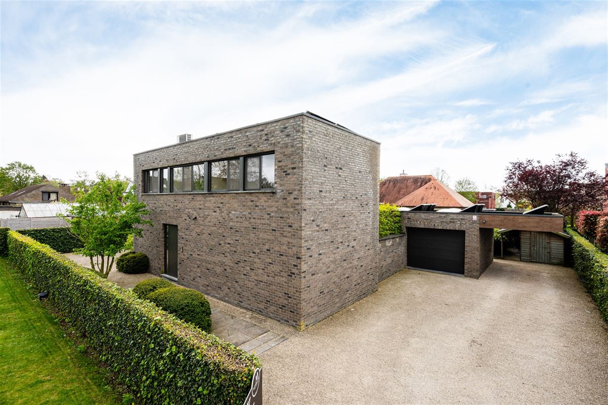 Moderne villa met 4 slaapkamers