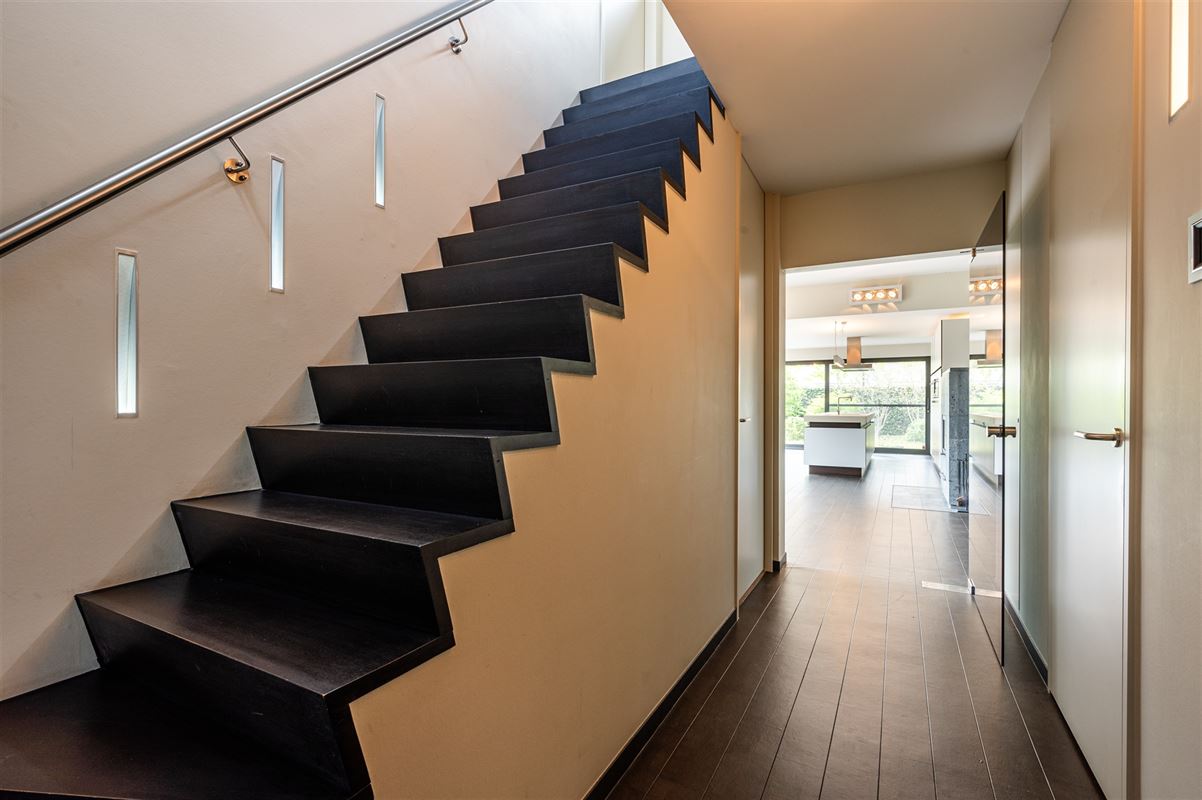 Moderne villa met 4 slaapkamers