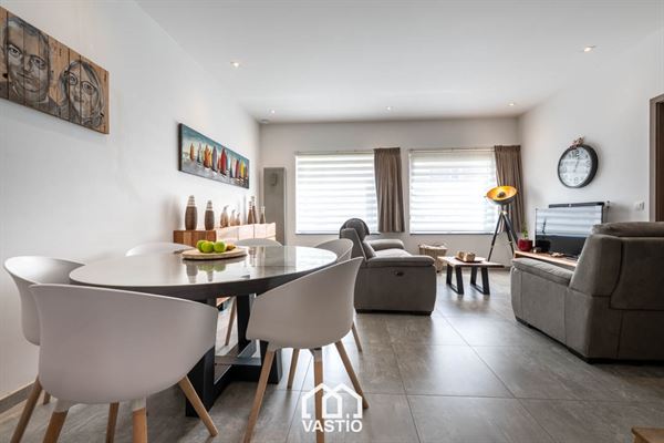 Modern gelijkvloers appartement met groot terras