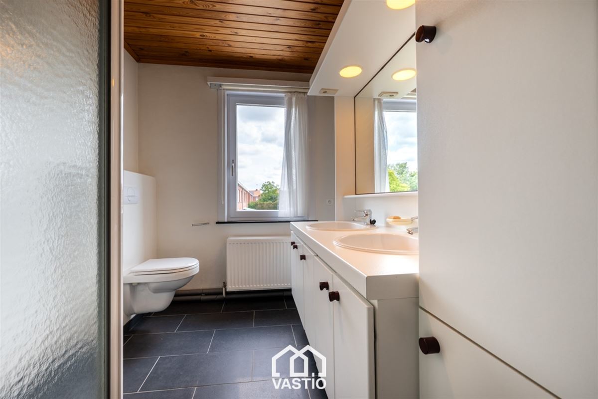 Woning met tuin en 4 slpks nabij AZ Alma