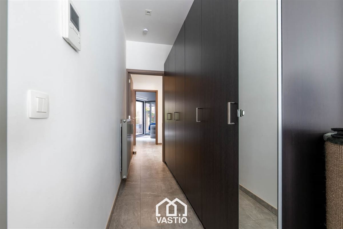 Modern gelijkvloers appartement met groot terras