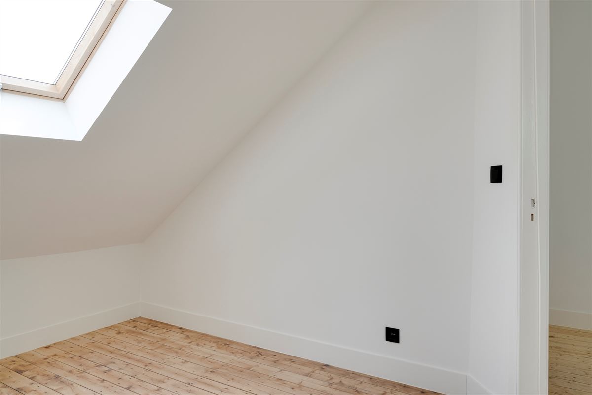 Energetisch gerenoveerde woning met 5 slaapkamers nabij Hof Van Leysen