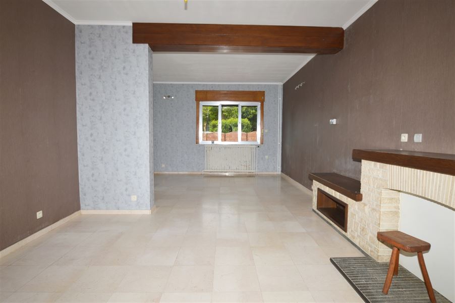 Vaste maison villageoise