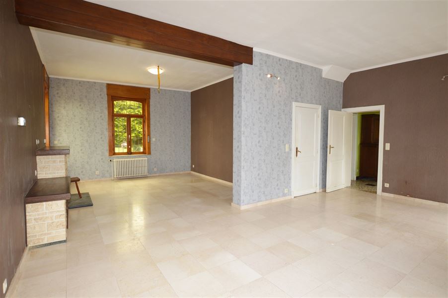 Vaste maison villageoise