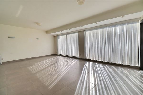 Bel appartement en rez-de-chaussée