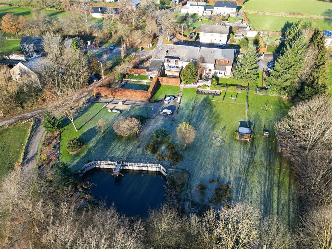 Landhuis - Te koop - 6900 ROY