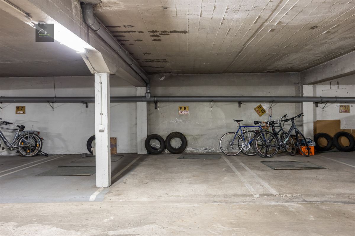 Lichtrijk appartement met 2 slaapkamers, autostaanplaats én groen uitzicht