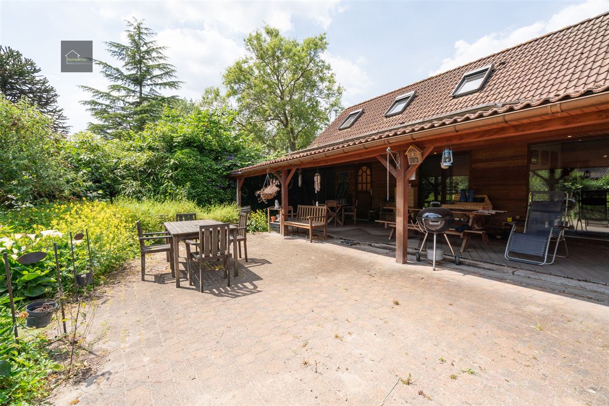 Wonen in het hart van de natuur – Alleenstaande villa op 8000 m² bosrijk domein in Stekene