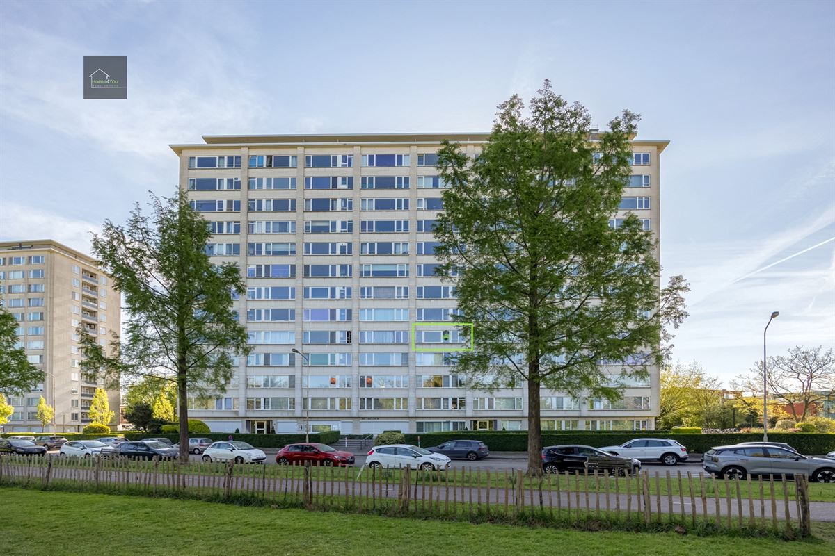 Lichtrijk appartement met 2 slaapkamers, autostaanplaats én groen uitzicht
