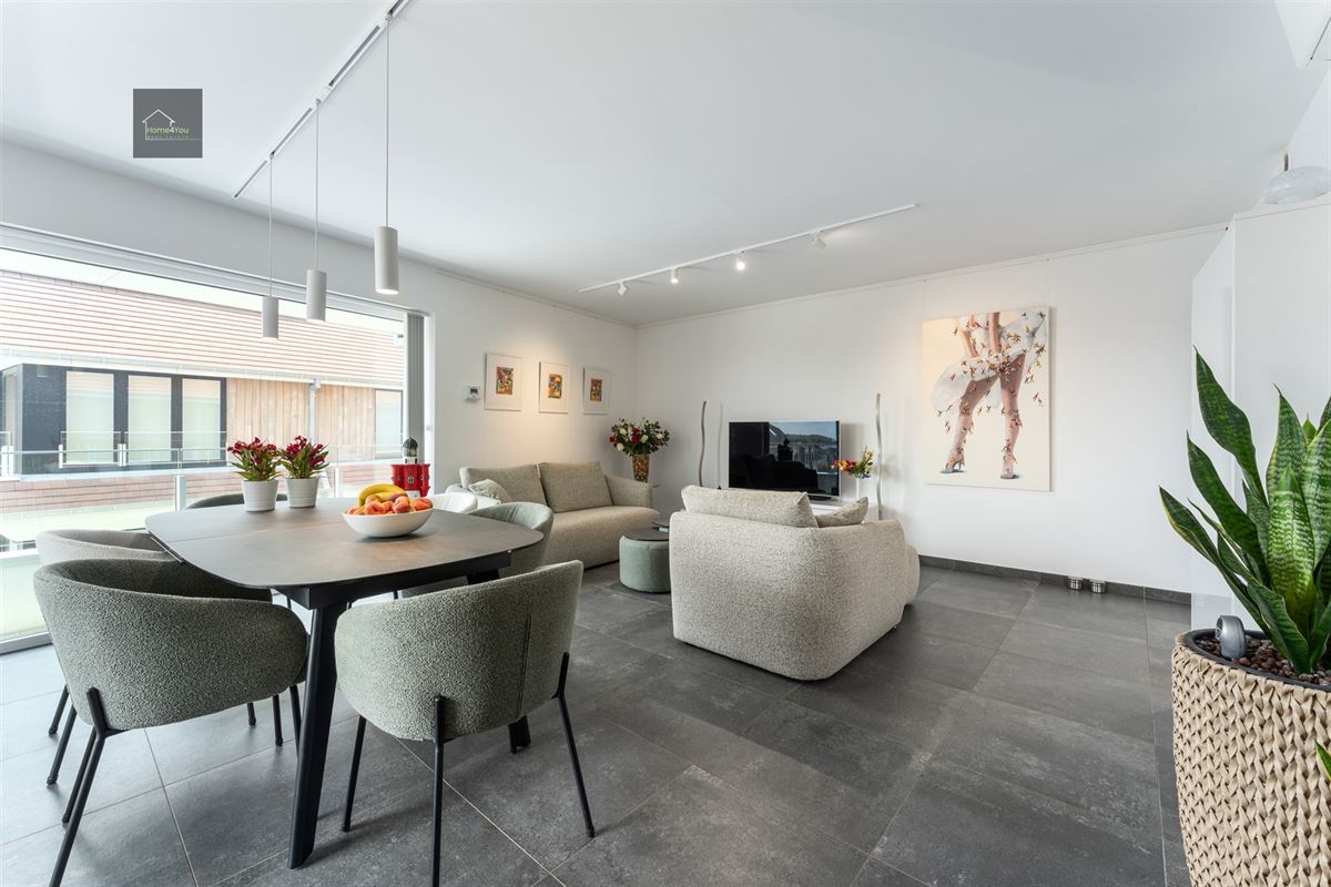 Unieke kans: recent hoekappartement met luxe afwerking & zon!