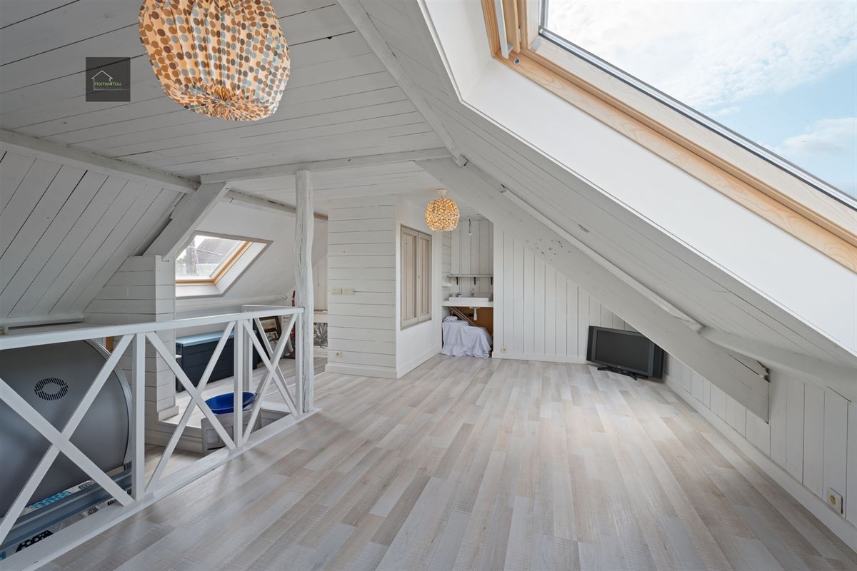 Enorme woning met alles erop en eraan!