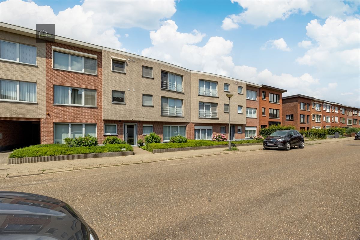 Ruim instapklaar appartement met garage en staanplaats