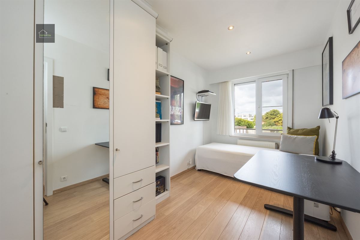 Ruim instapklaar appartement met garage en staanplaats