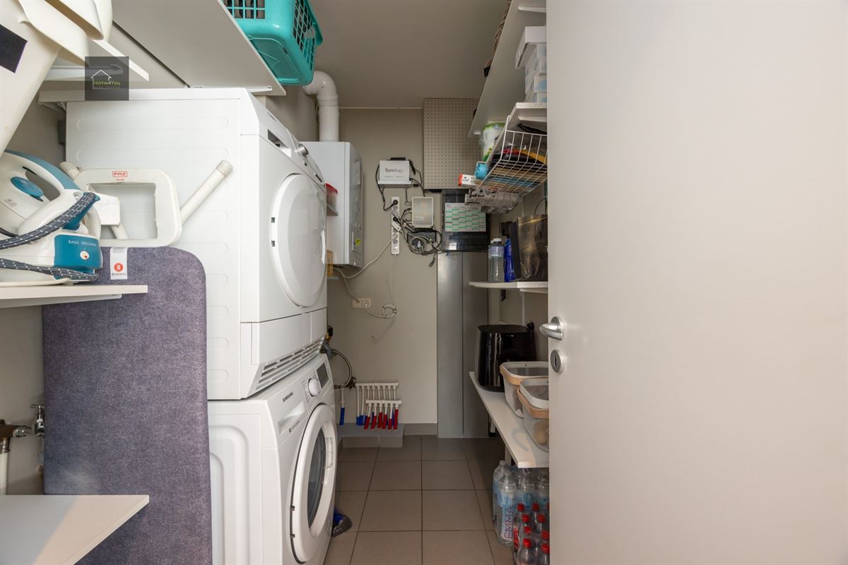 Ruim instapklaar appartement met garage en staanplaats