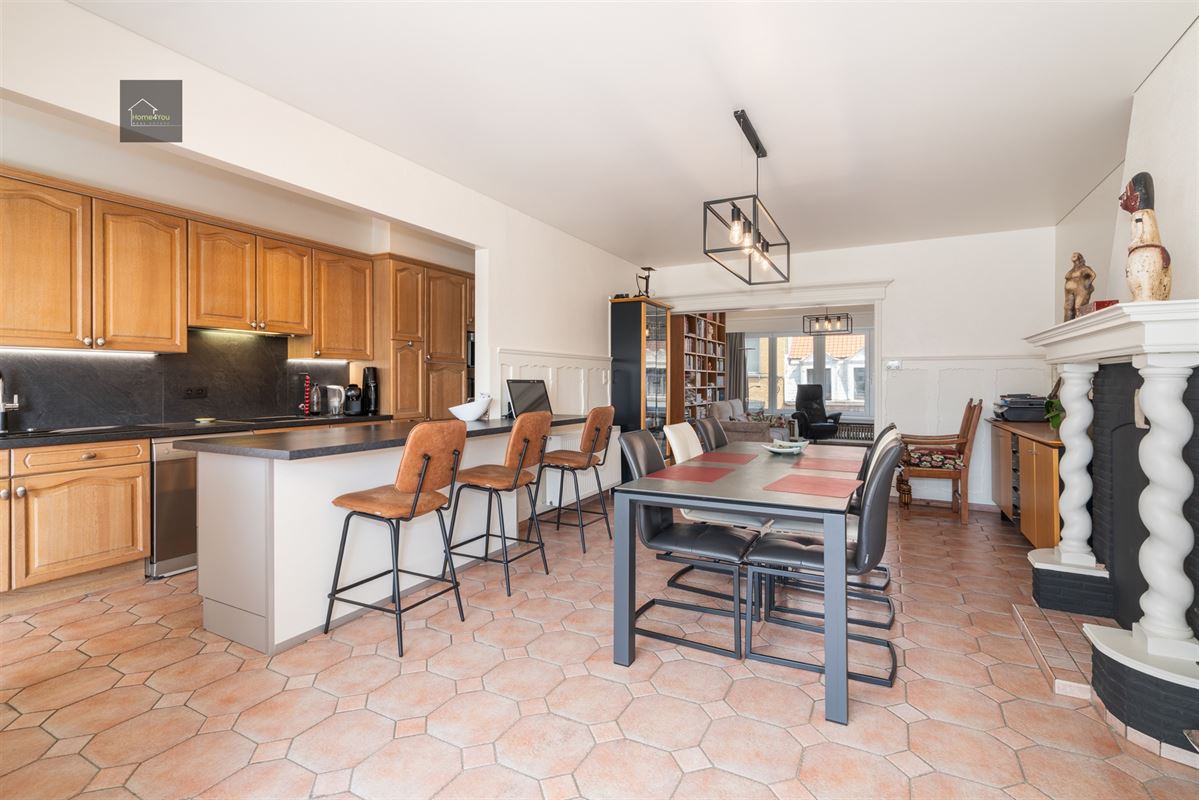 Ruim instapklaar appartement met groot Zuid-gericht terras!