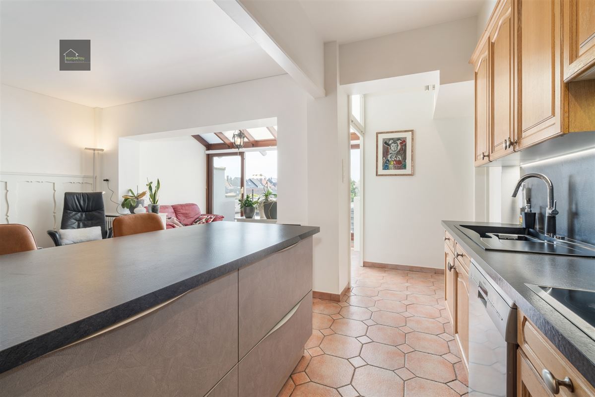 Ruim instapklaar appartement met groot Zuid-gericht terras!