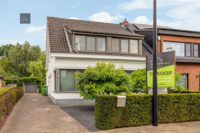 Instapklare gezinswoning met tuin in rustige woonwijk