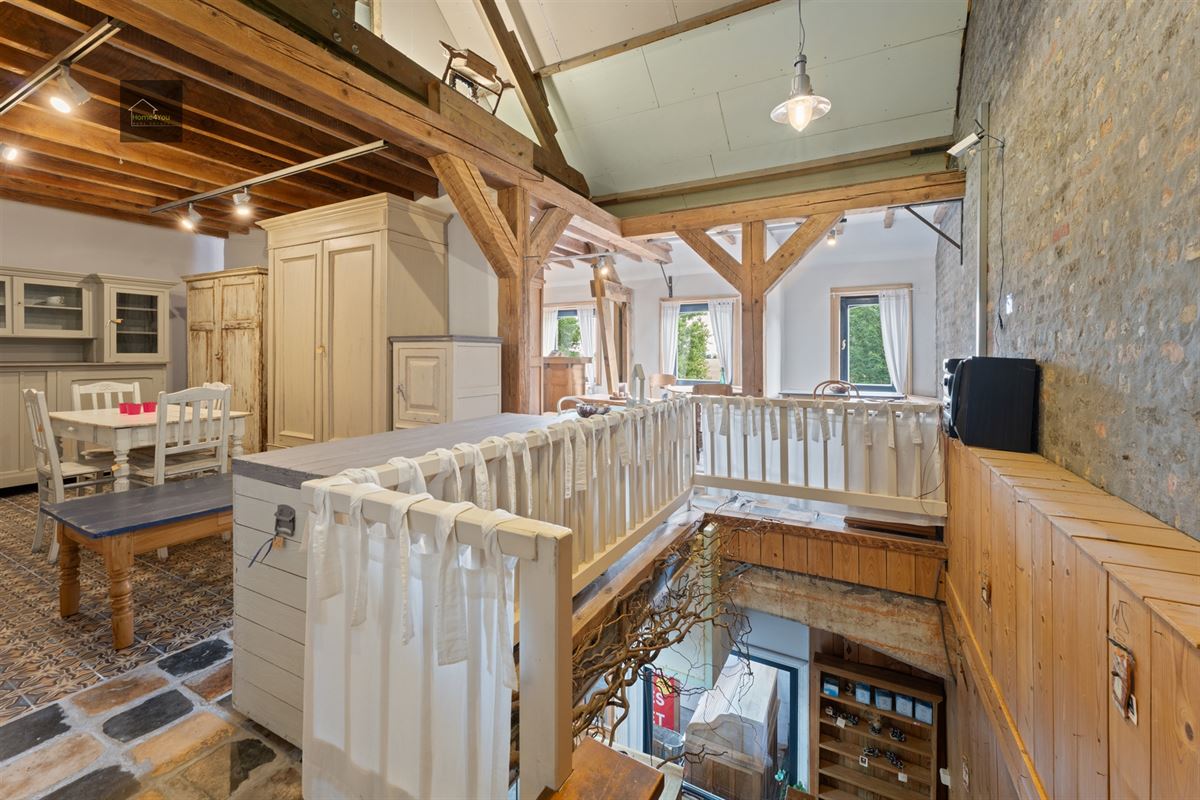 Enorme woning met alles erop en eraan!