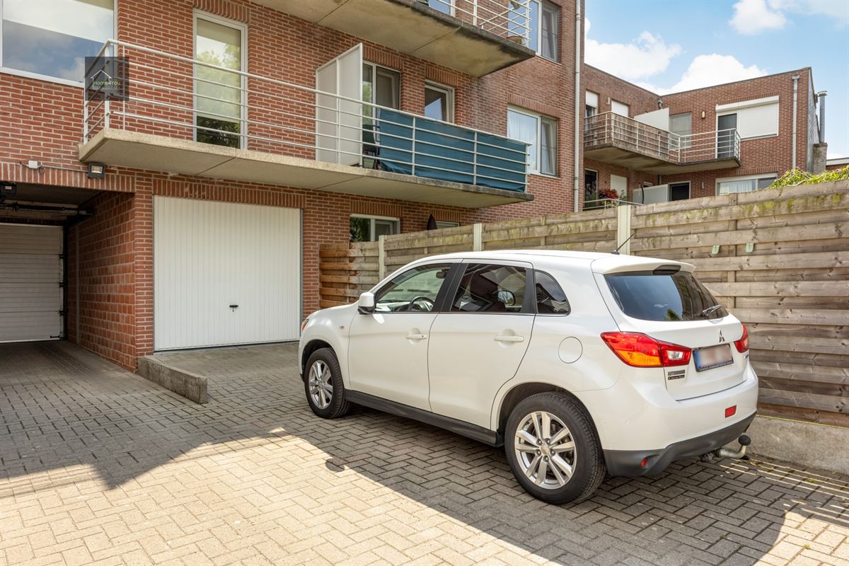 Ruim instapklaar appartement met garage en staanplaats