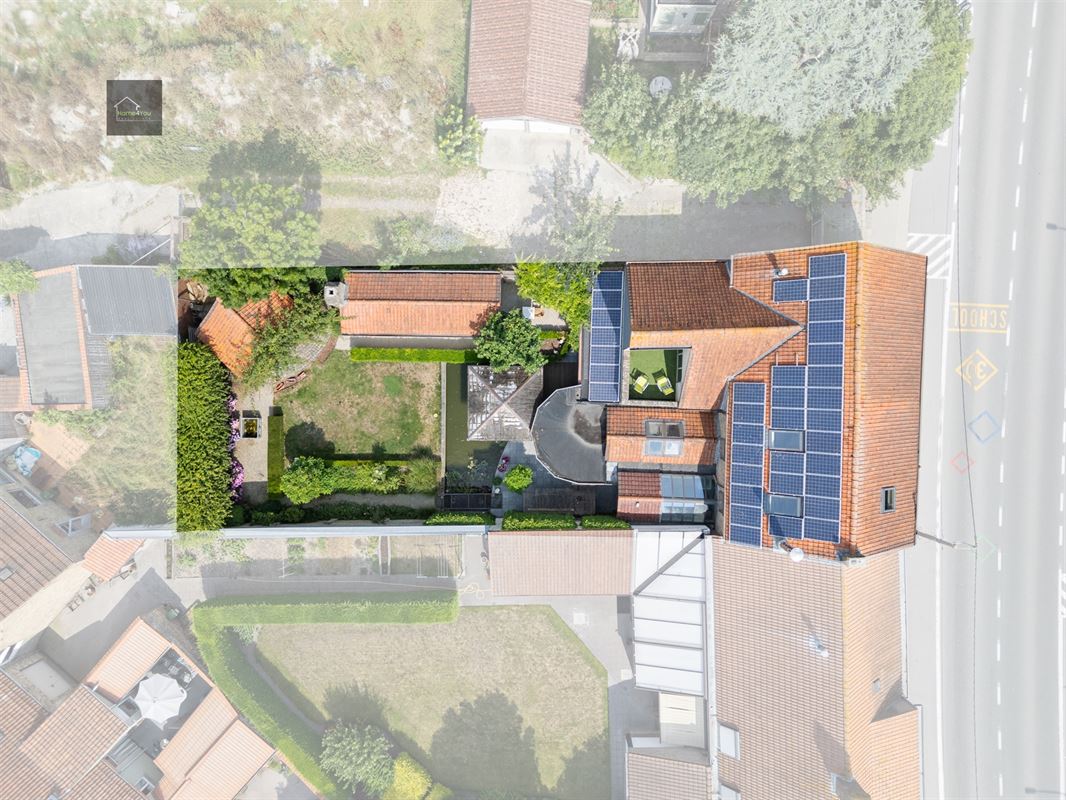 Enorme woning met alles erop en eraan!