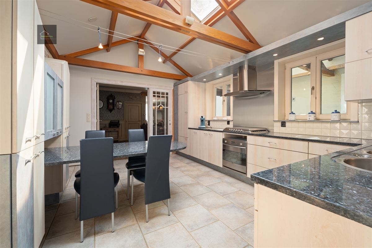 Enorme woning met alles erop en eraan!