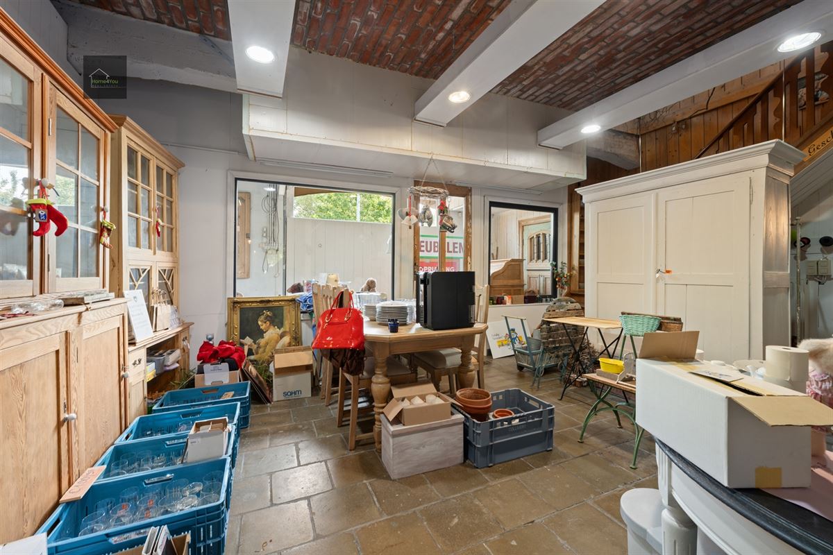 Enorme woning met alles erop en eraan!