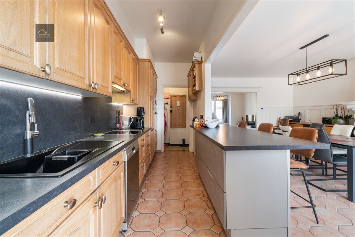 Ruim instapklaar appartement met groot Zuid-gericht terras!