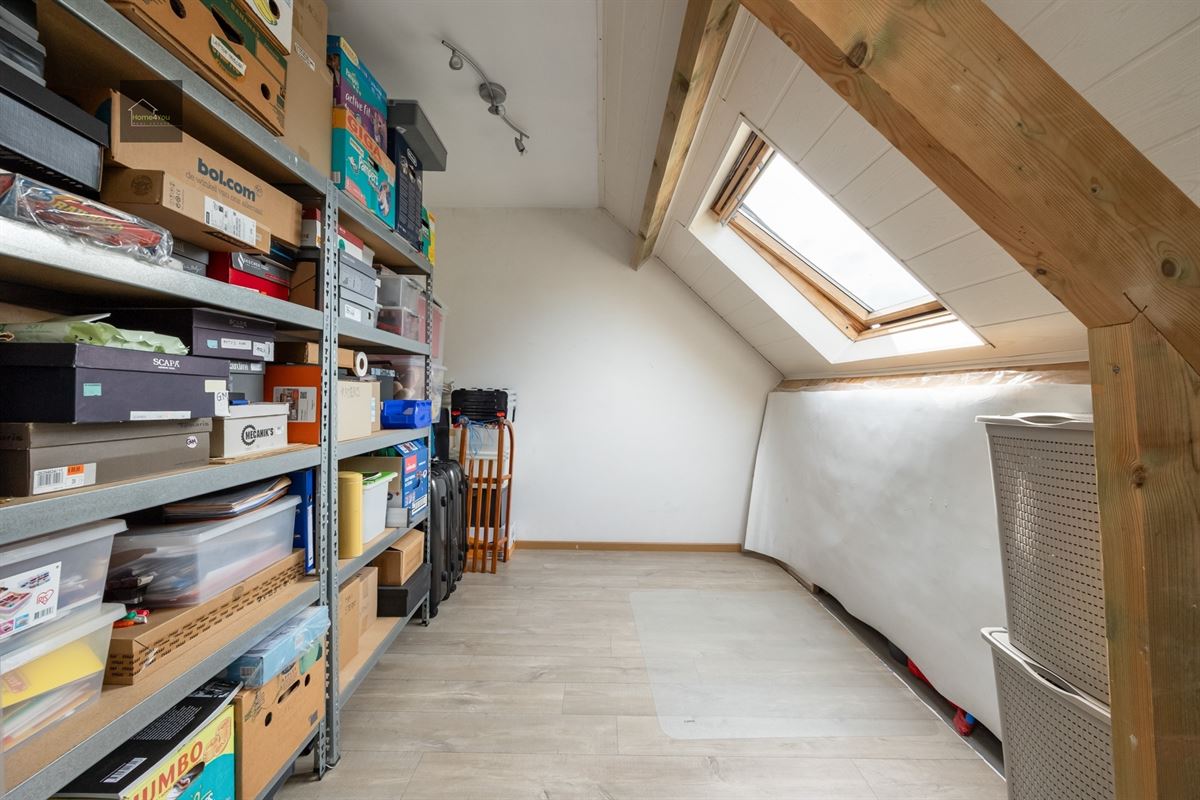 Instapklare gezinswoning met 4 slaapkamers en zuid tuin