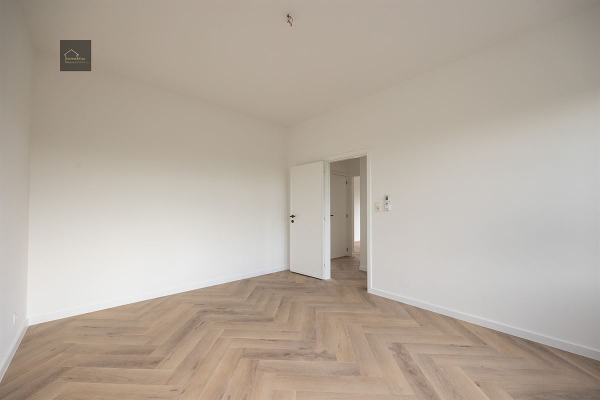 Gerenoveerd appartement te koop!
