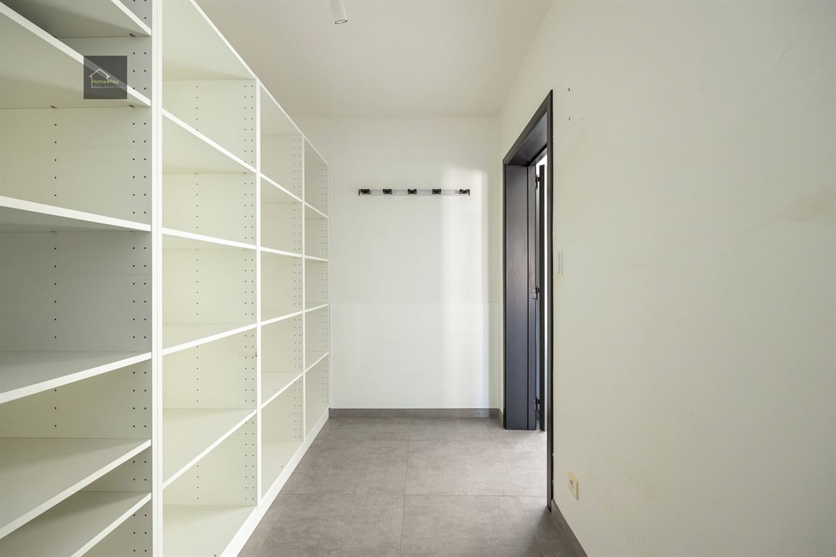 Prachtig en ruim appartement, centrum Aartselaar
