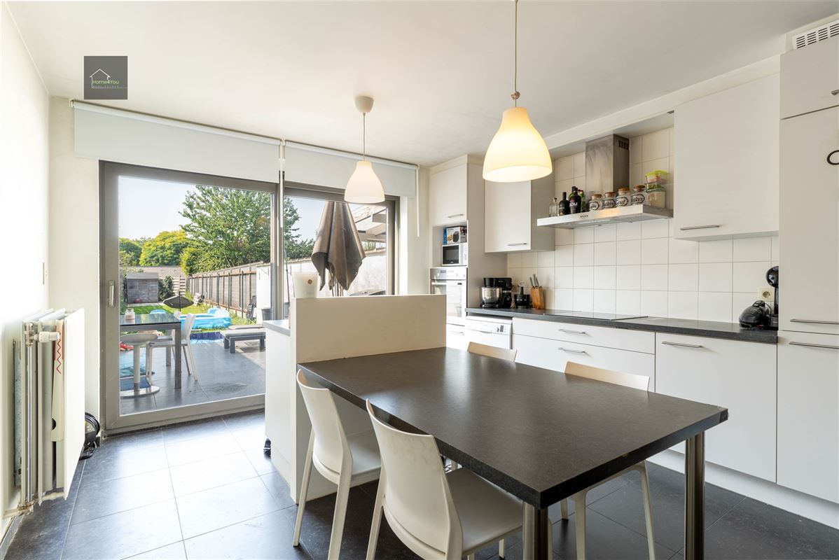 Instapklare woning met 3 slaapkamers te koop!