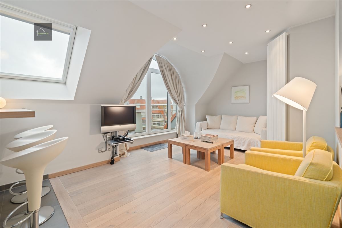 Uniek appartement op de 7e verdieping met terras en zeezicht