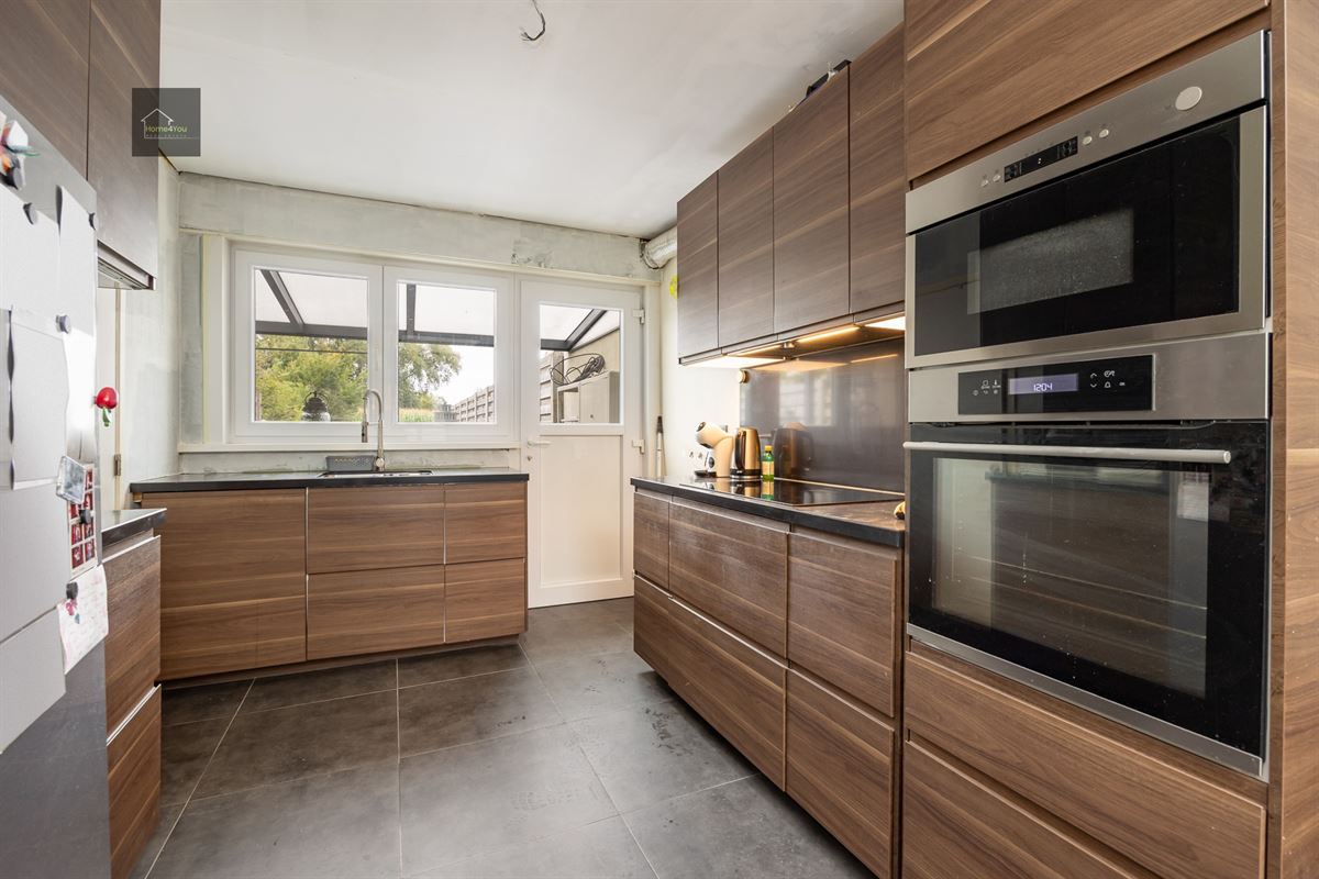 Instapklare Rijwoning Topligging Kontich