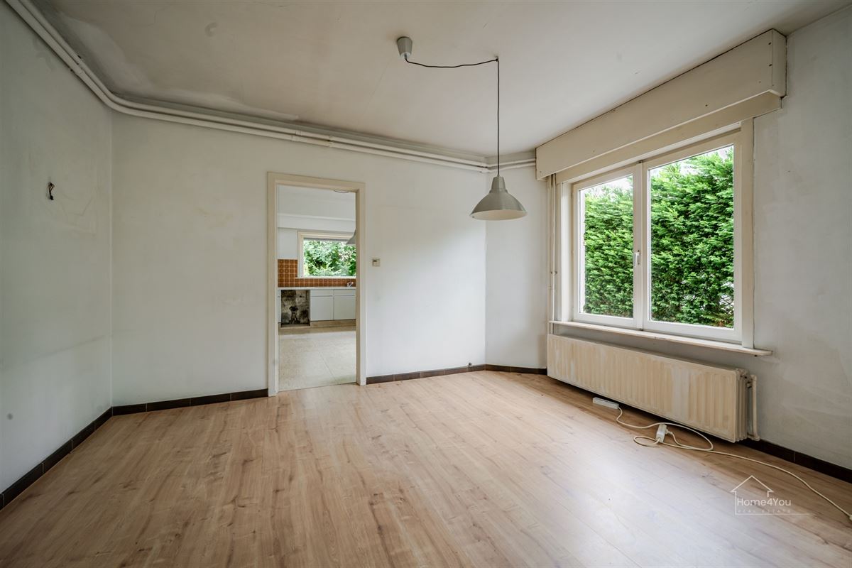 Ruime, authentieke(op te frissen)kustvilla te Koksijde Bad! 