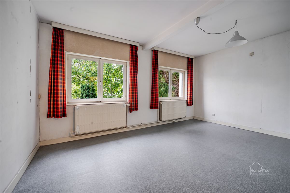 Ruime, authentieke(op te frissen)kustvilla te Koksijde Bad! 