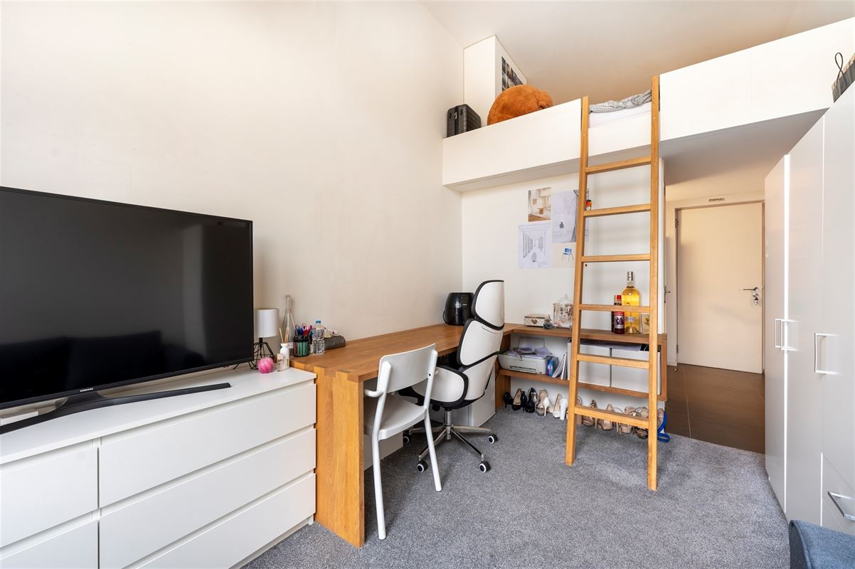 RODESTRAAT 25 / 3.1 ANTWERPEN