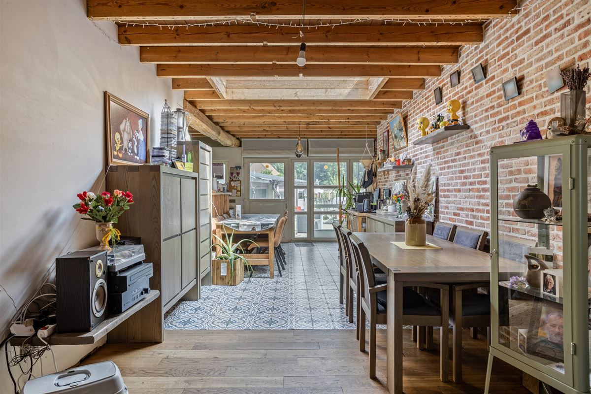 Charmante woning met 3 slaapkamers, garage en zonnige tuin 